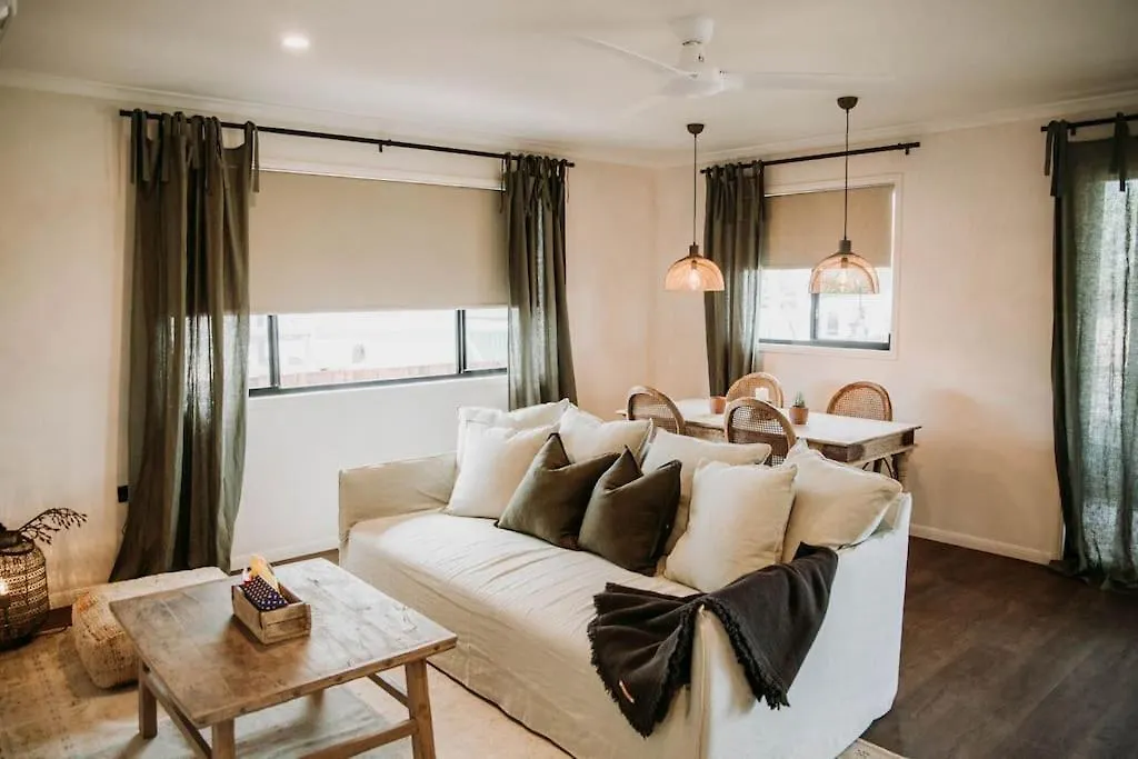 Olive Grove Winton Villa