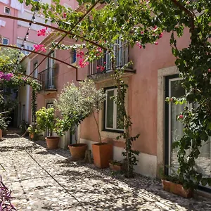 villa-domingues.hotels-lisbon-portugal.com/